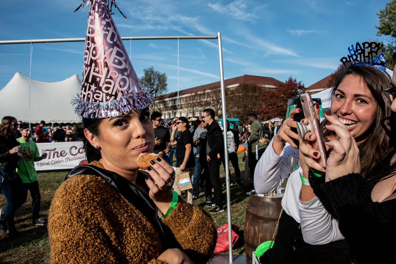 Pour The Core 2019-6932 - Photo by Karl Mischler, Jr